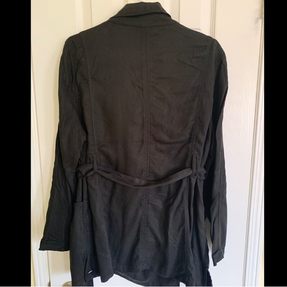 Tahari Crop Trench Coat - Picture 4 of 4